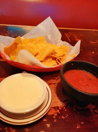 Viva Mexican - Chips Queso Salsa