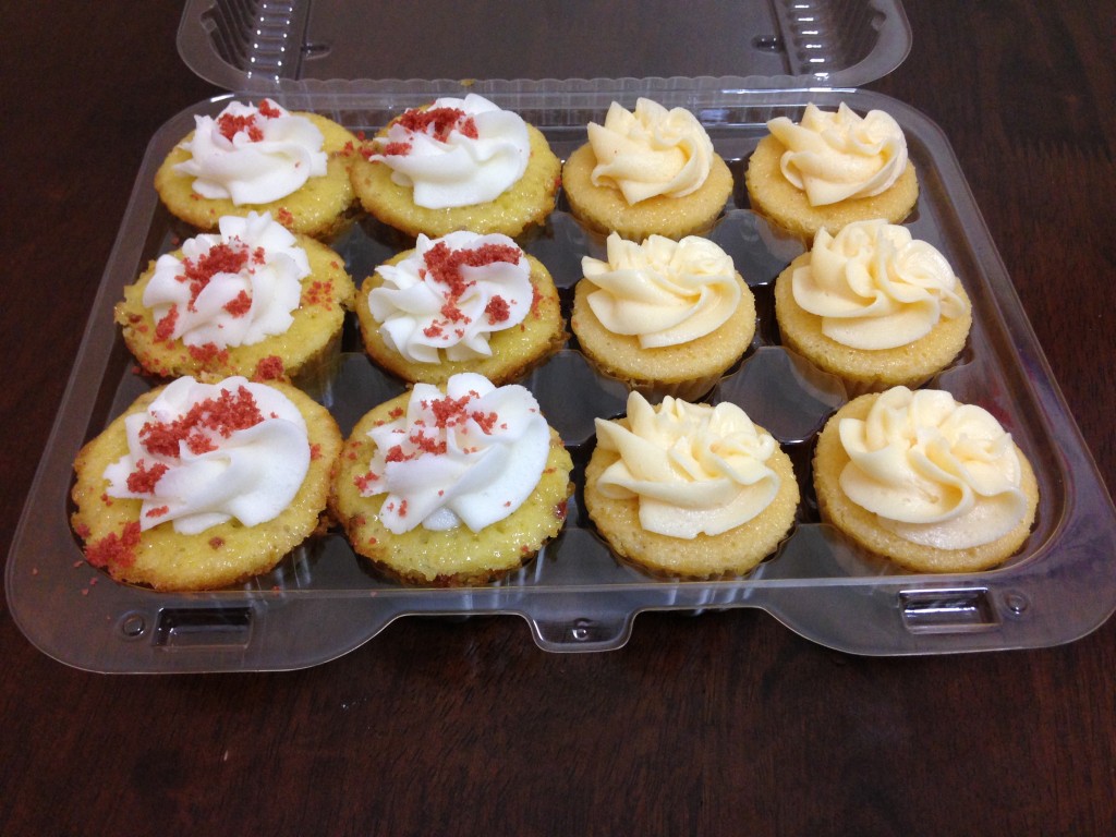 Short & Sweet - Bacon Pineapple and Peach Cupcakes