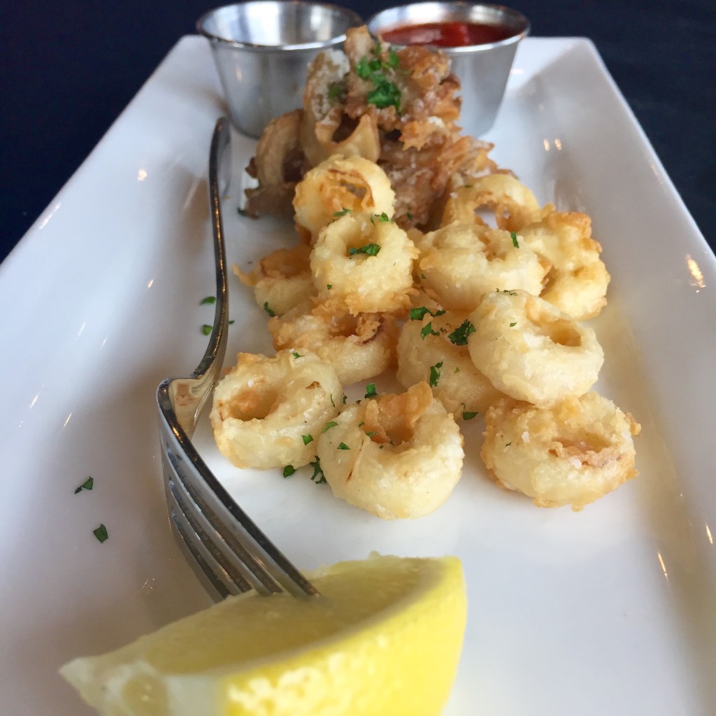 uptown-market-fried-calamari-oysters-jacksonville-restaurant-reviews