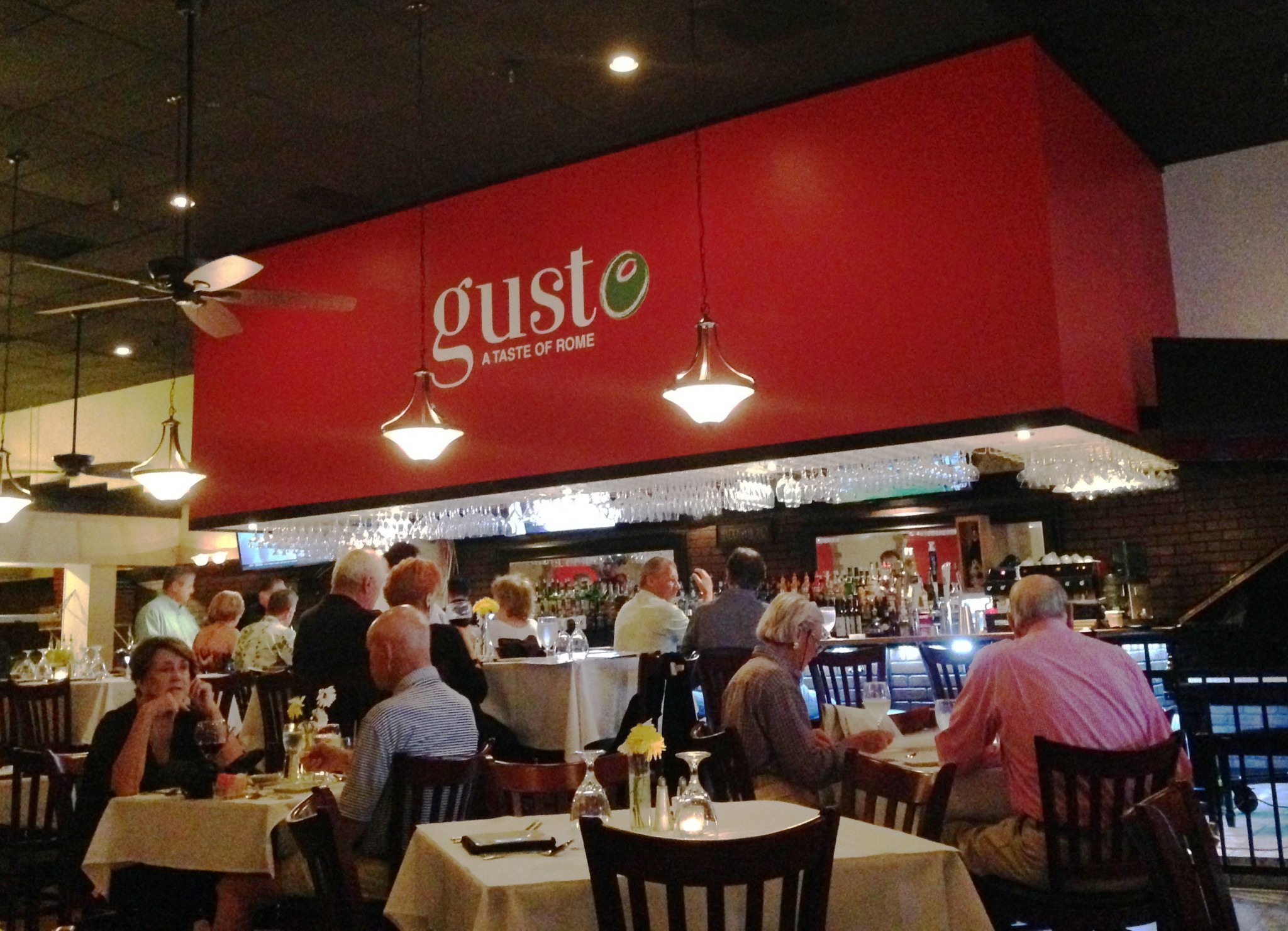 Gusto restaurant outlet