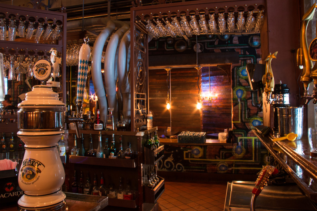 Jax's Most Unique Restaurant Kickbacks Gastropub & Goozlepipe and