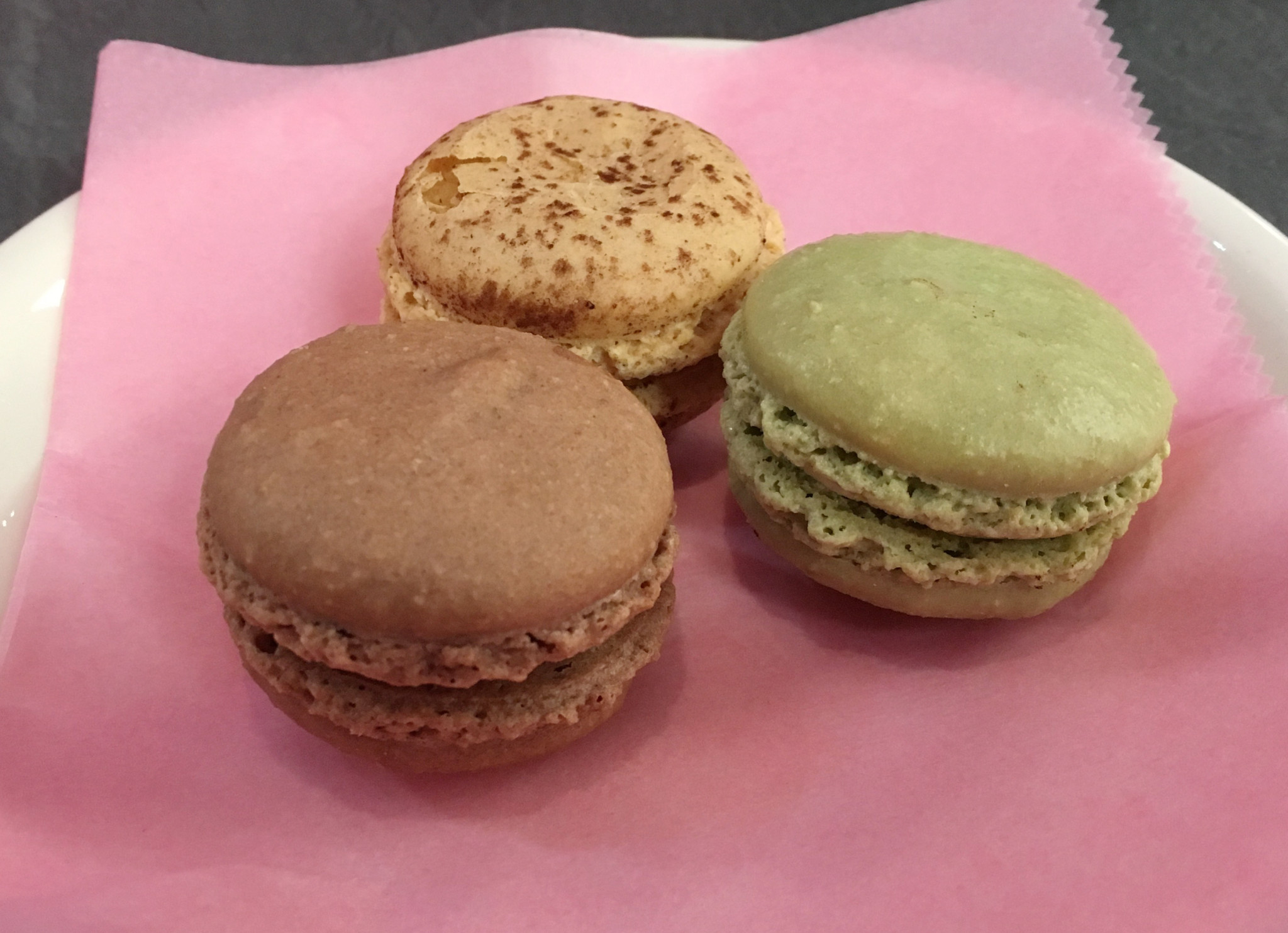 Le Macaron Patisserie - Home