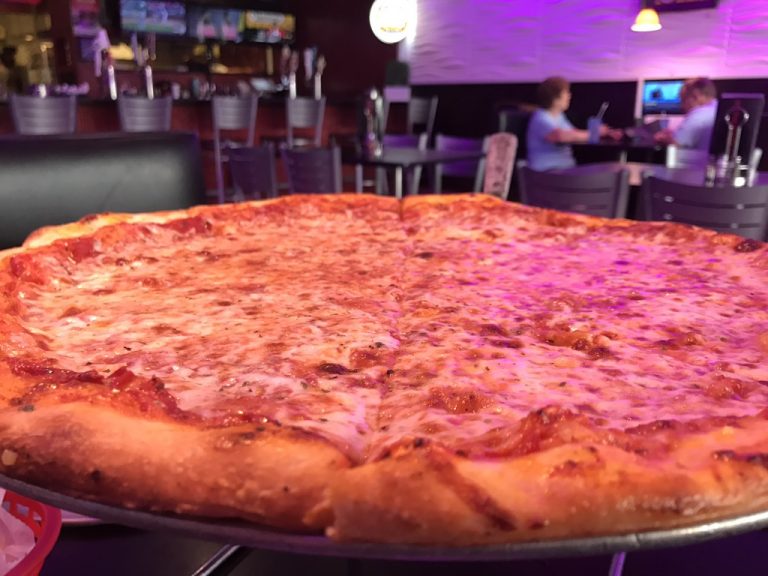 Surprise! Pizza And Wings On The Westside You Can't Miss Jacksonville Restaurant Reviews